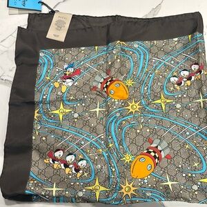 Gucci x Disney Donald Duck Scarf